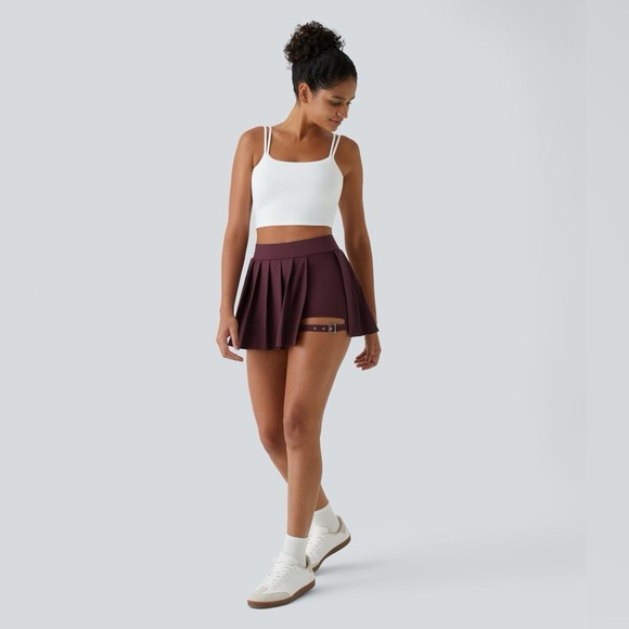 HALARA Dresses & Skirts - NWT Halara Breezeful High Waisted Pleated Skirt